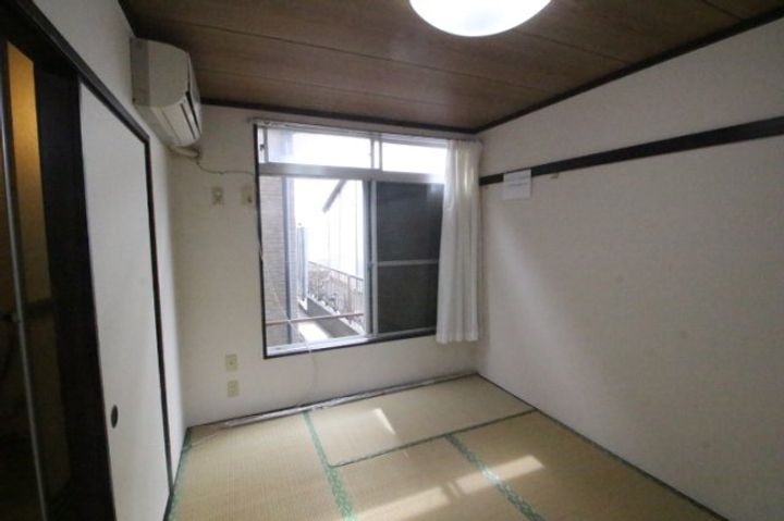 ガーデンハイツの居間