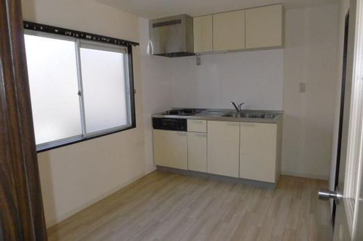 岡山県岡山市中区中井3(アパート)の賃貸物件のキッチン