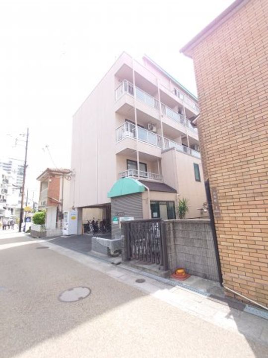 セリオ枚方の外観