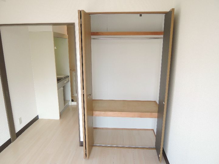 フラッツAOKIの内装