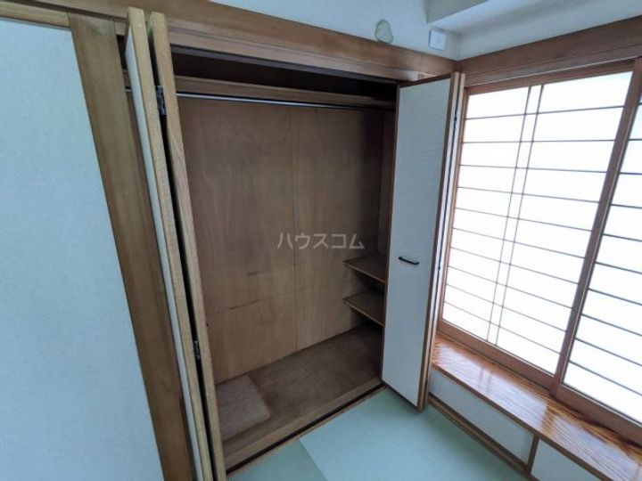 ちとせビルの内装