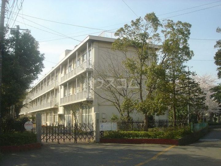 ちとせビルの周辺