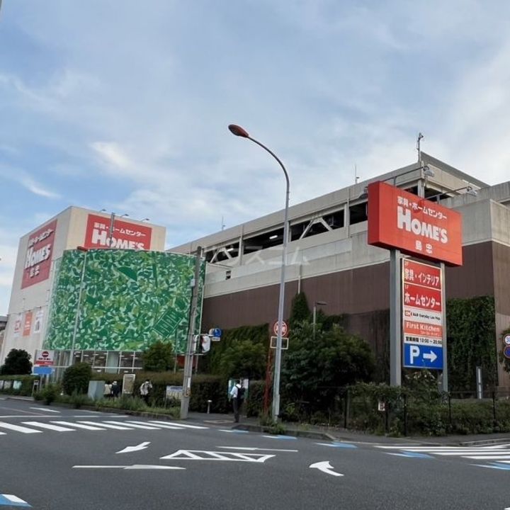 プレミアムコートの周辺