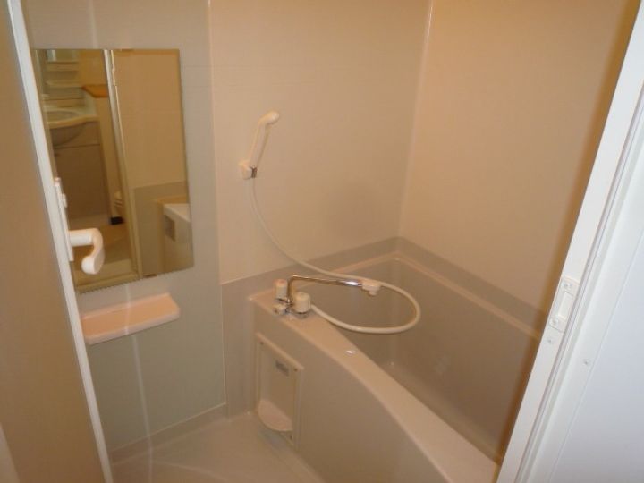 Zephyr Court丸山台IIの風呂