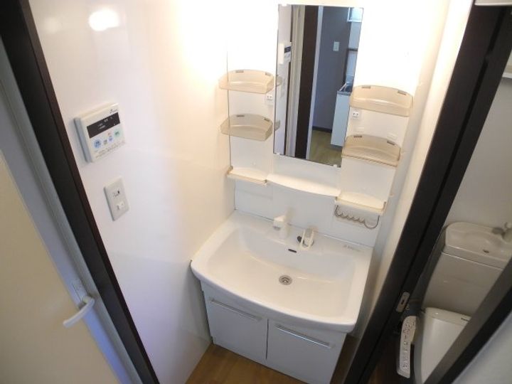 ニューシャル夢本尾IIの内装