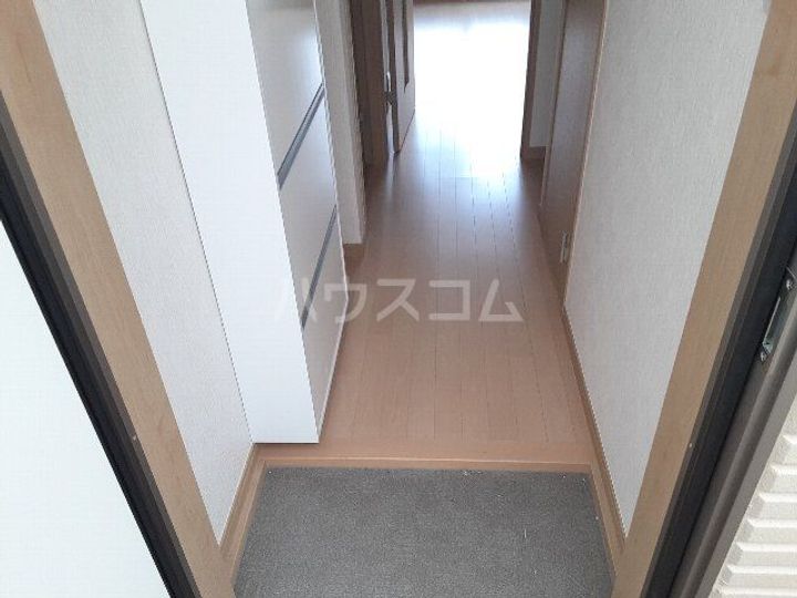 palm小金井の玄関