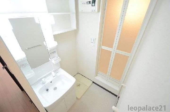 レオネクストペルラの内装