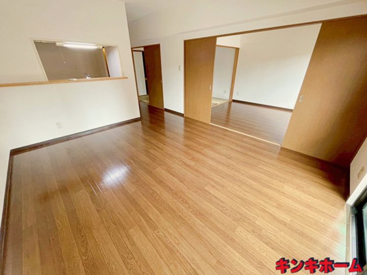 広島県広島市西区己斐西町(マンション)の賃貸物件の居間