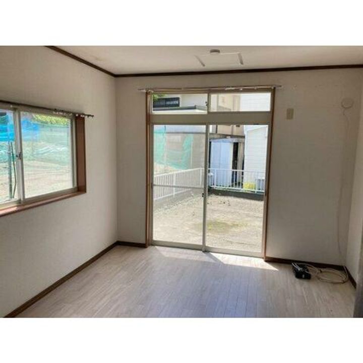 神奈川県藤沢市本鵠沼4(一戸建)の賃貸物件の居間