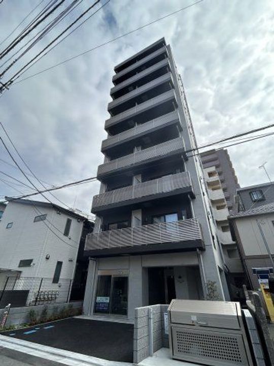 埼玉県さいたま市浦和区常盤9(マンション)の賃貸物件の外観