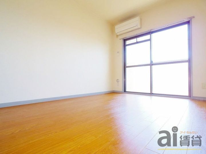 埼玉県所沢市大字下安松(マンション)の賃貸物件の居間