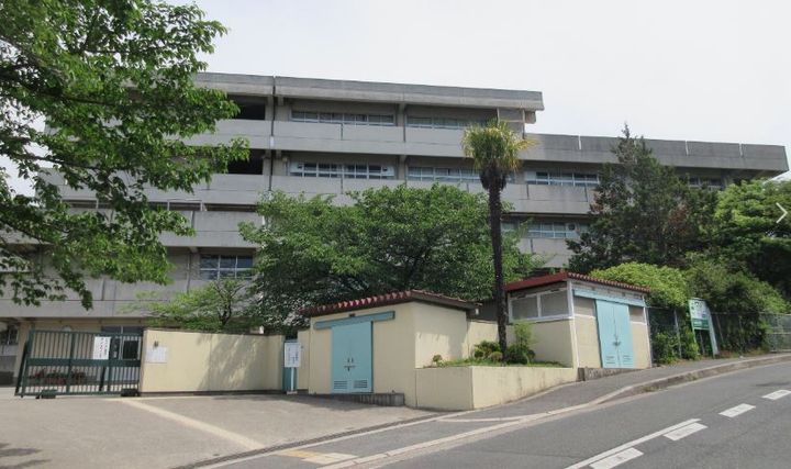 大阪府吹田市山田東4(アパート)の賃貸物件の周辺