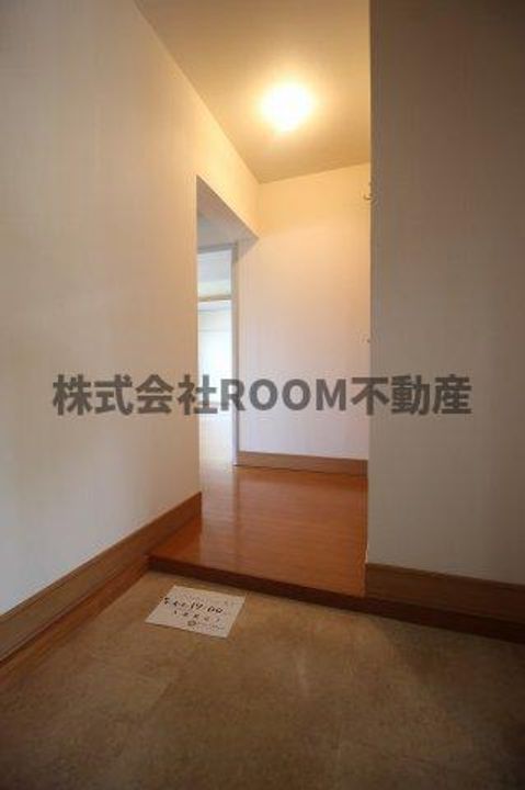 リ・バースコート宮丸の内装