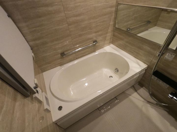 グランドメゾン新梅田タワー THE CLUB RESIDENCEの風呂