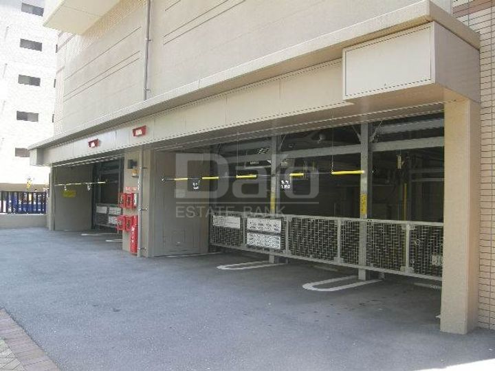 アメックス赤坂門タワーの地図