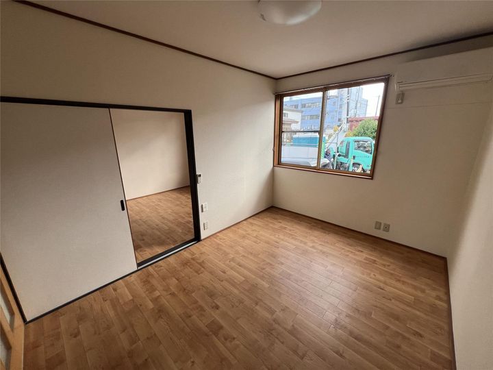 コーポ仁部の内装