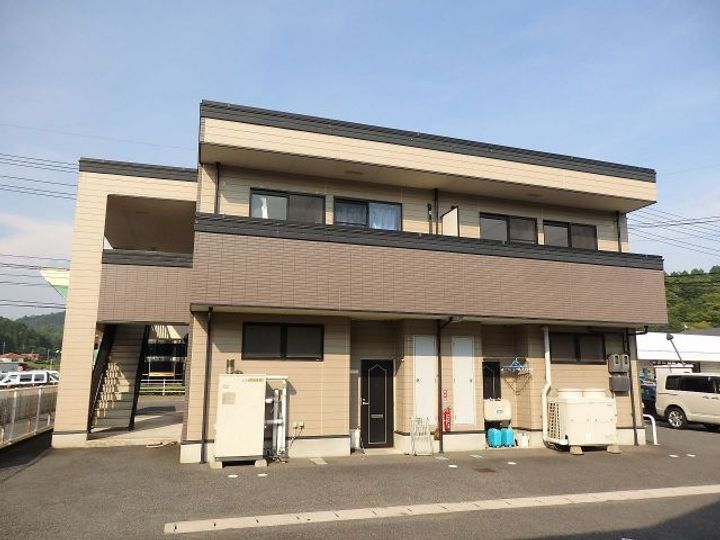 ソレアード立川Iの外観