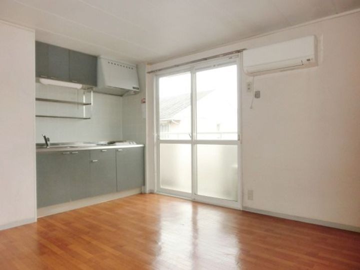 ウィステリアおゆみ野Aの居間