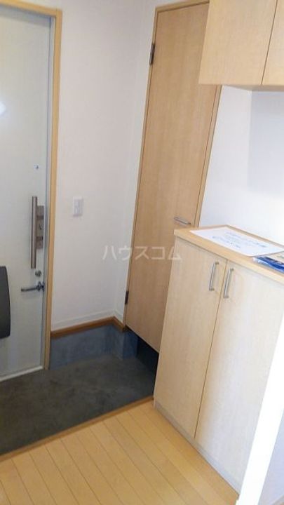 アムール青山の玄関
