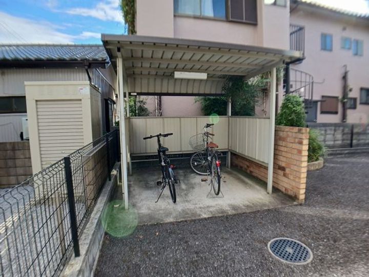 カームリー ローレルの地図