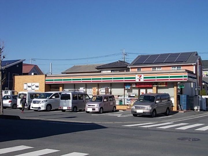 カームリー ローレルの周辺