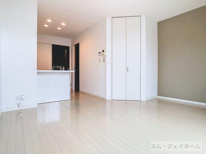 シャーメゾン フルールの居間