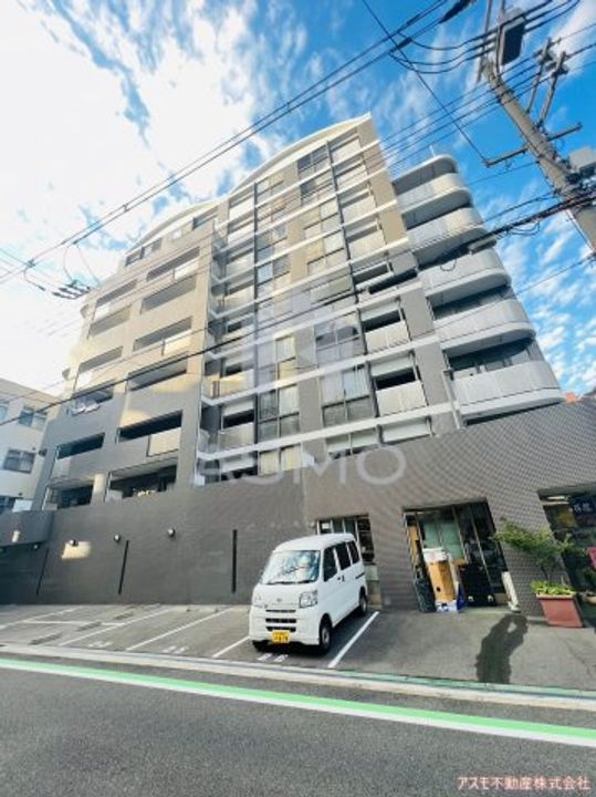 PRIVE JOTO-CHUOの外観