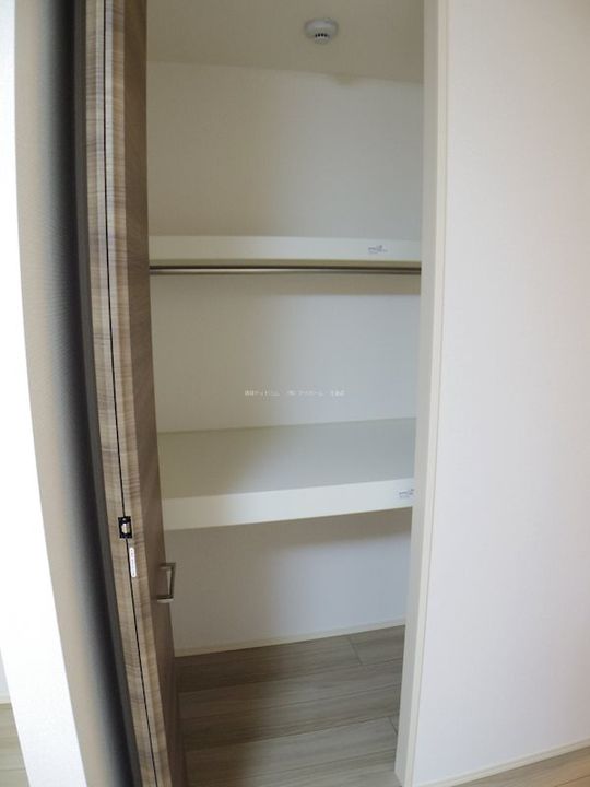 大阪府大阪市生野区鶴橋3の賃貸アパートの内装