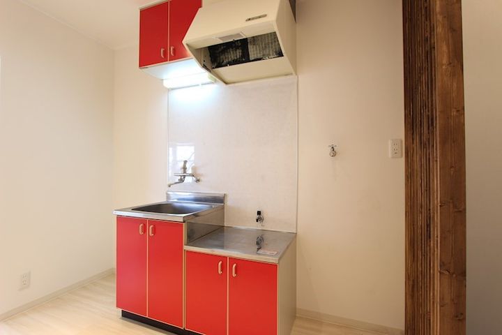 神奈川県小田原市蓮正寺(アパート)の賃貸物件のキッチン