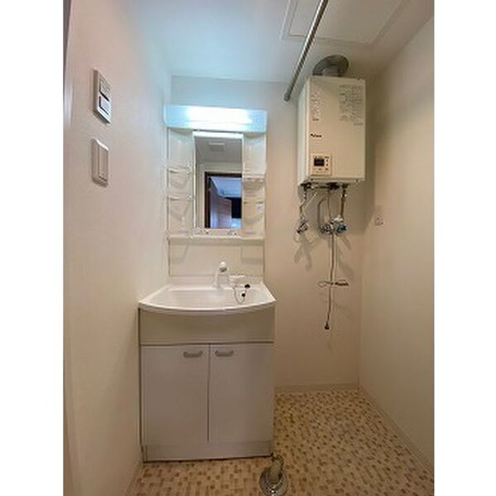 北海道札幌市北区新琴似六条1(マンション)の賃貸物件の内装