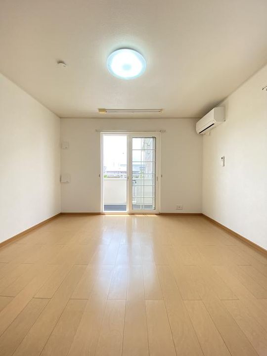 カーサ・ソレアードの居間