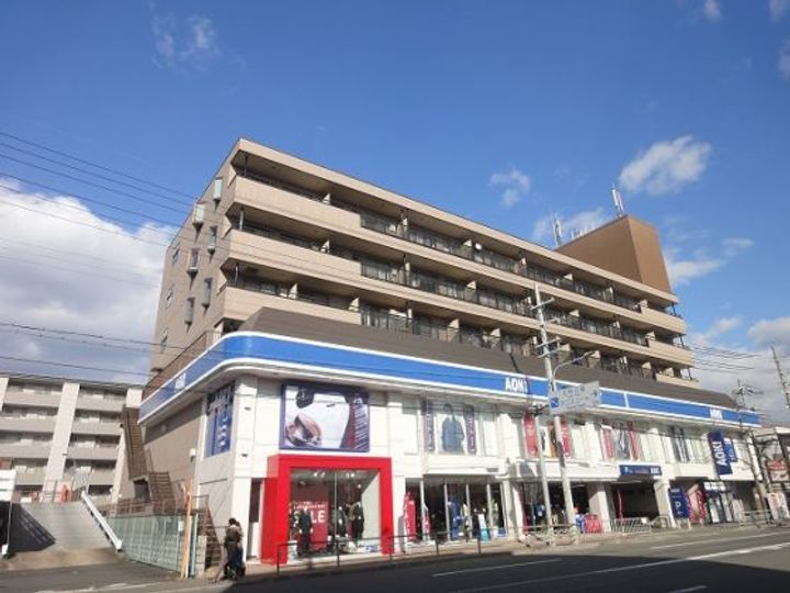 京都府京都市右京区西院四条畑町(マンション)の賃貸物件の外観
