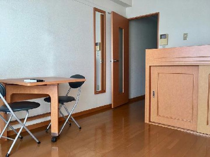 レオパレスOIビル Unionの居間