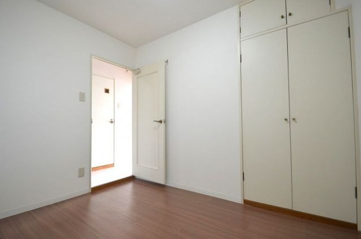 ’90ninety-3行田の内装