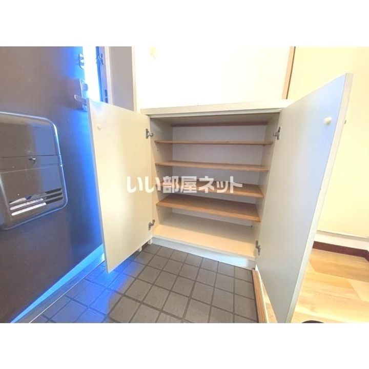 神奈川県厚木市旭町2(マンション)の賃貸物件の玄関