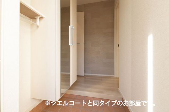 ラ ペ フランIIの玄関