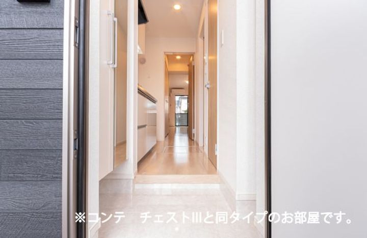 サンセレヴェ橋本の玄関