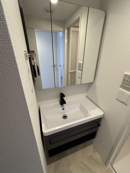 セレニテ江坂エクラの内装