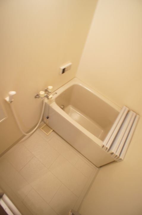 東京都立川市砂川町8(マンション)の賃貸物件の風呂
