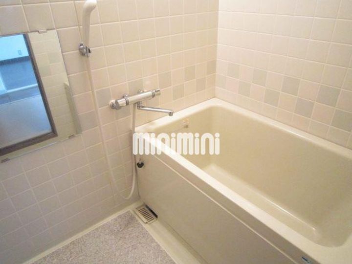 大枝ビルの風呂