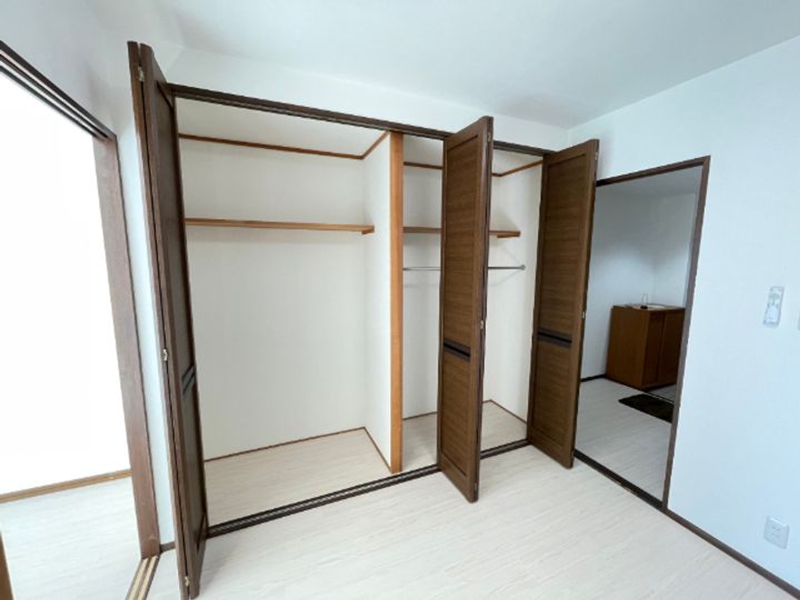 末広ビルの内装