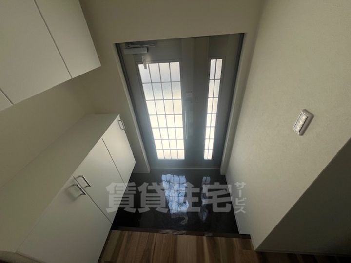 兵庫県神戸市垂水区歌敷山4(一戸建)の賃貸物件の玄関