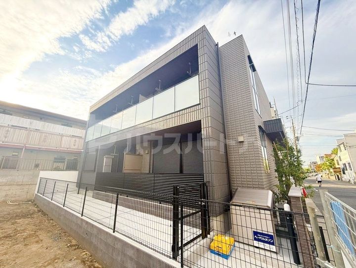 N maisonの外観