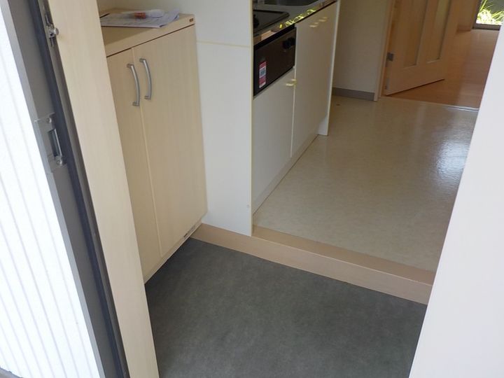 静岡県浜松市中央区旅籠町(アパート)の賃貸物件の玄関