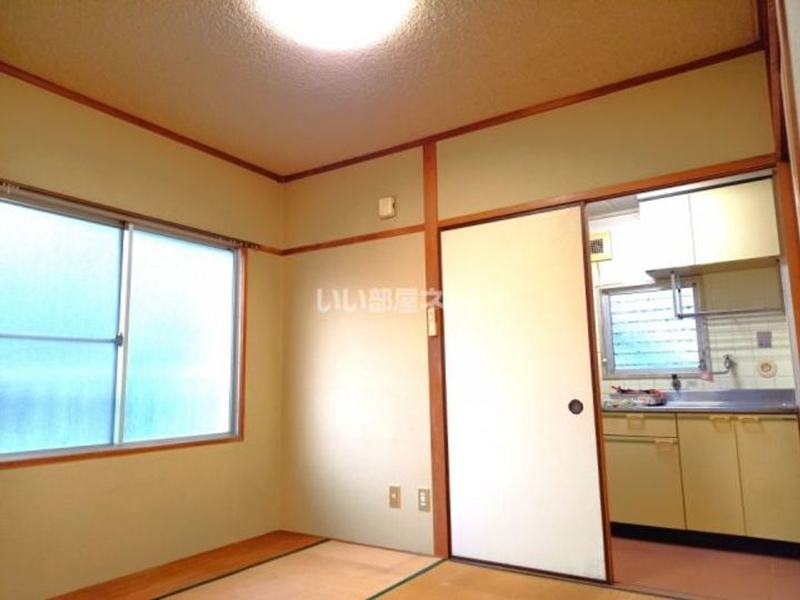 和歌山県和歌山市和歌浦西2(アパート)の賃貸物件の居間