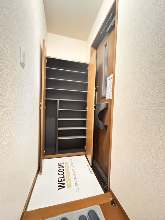 広島県東広島市三永1(アパート)の賃貸物件の玄関