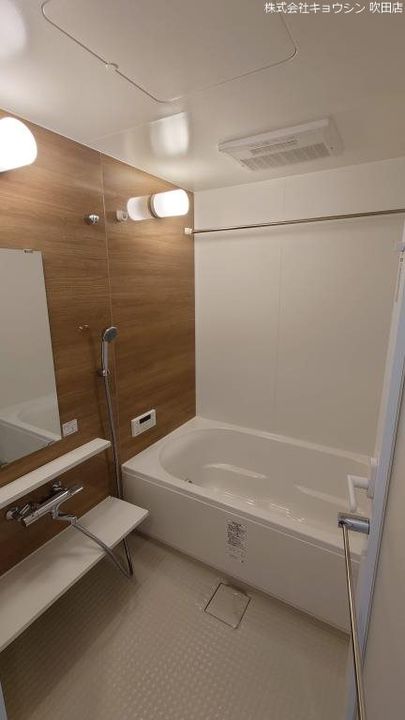 大阪府摂津市正雀2(マンション)の賃貸物件の風呂