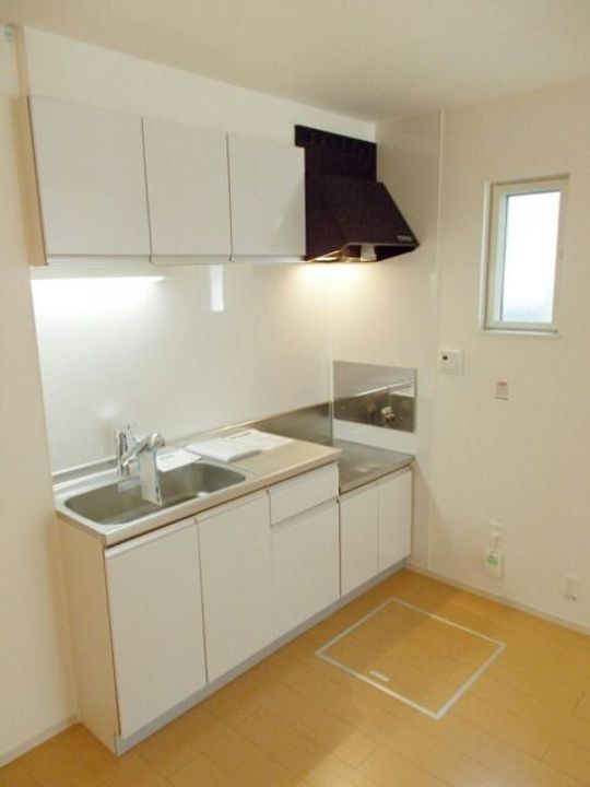 新潟県柏崎市城塚(アパート)の賃貸物件のキッチン