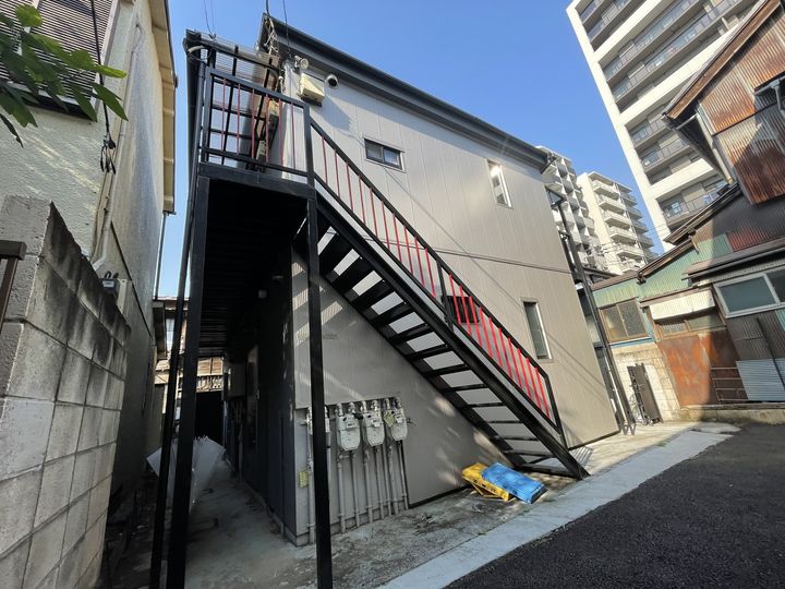 東京都目黒区中目黒4(アパート)の賃貸物件の外観