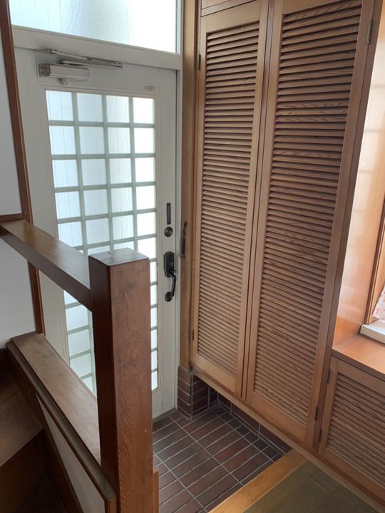 高知県高知市寿町(一戸建)の賃貸物件の玄関